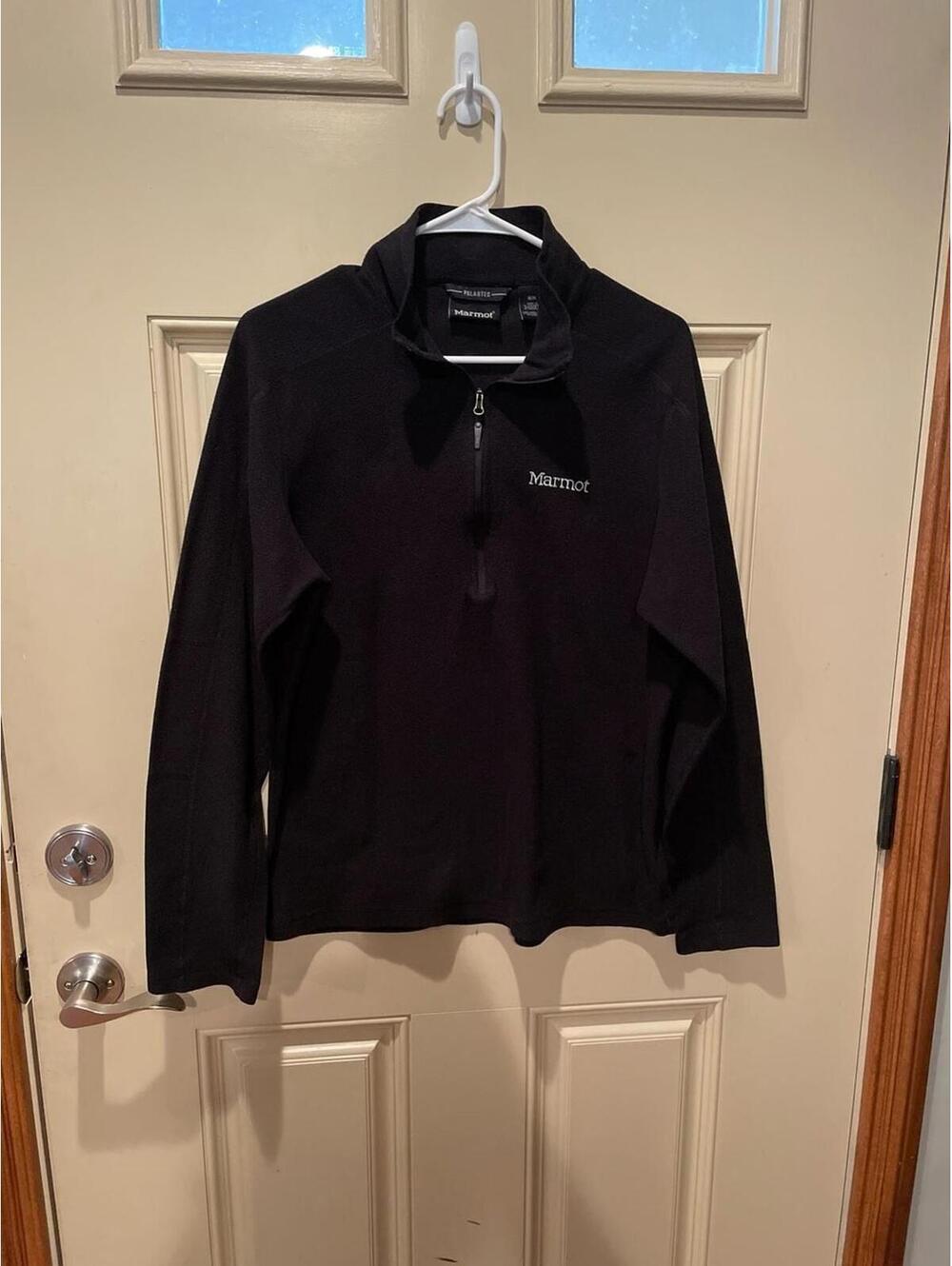Marmot Polartec 1/4 Zip Fleece Pullover Jacket Black Size Medium Unisex. Preowne
